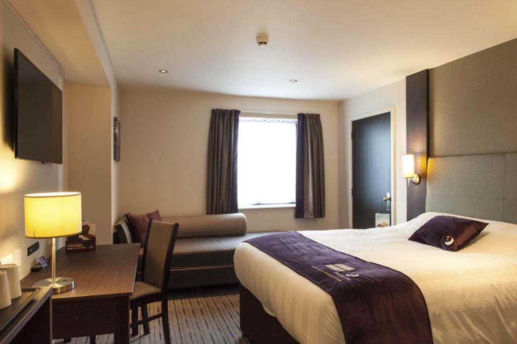 Premier Inn Merthyr Tydfil Luaran gambar