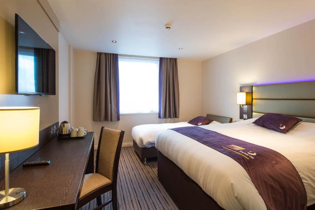 Premier Inn Merthyr Tydfil Luaran gambar