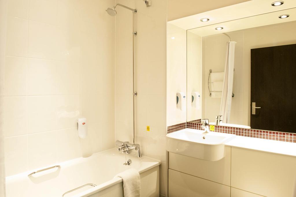 Premier Inn Merthyr Tydfil Luaran gambar
