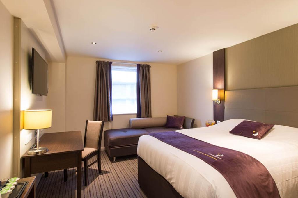 Premier Inn Merthyr Tydfil Luaran gambar