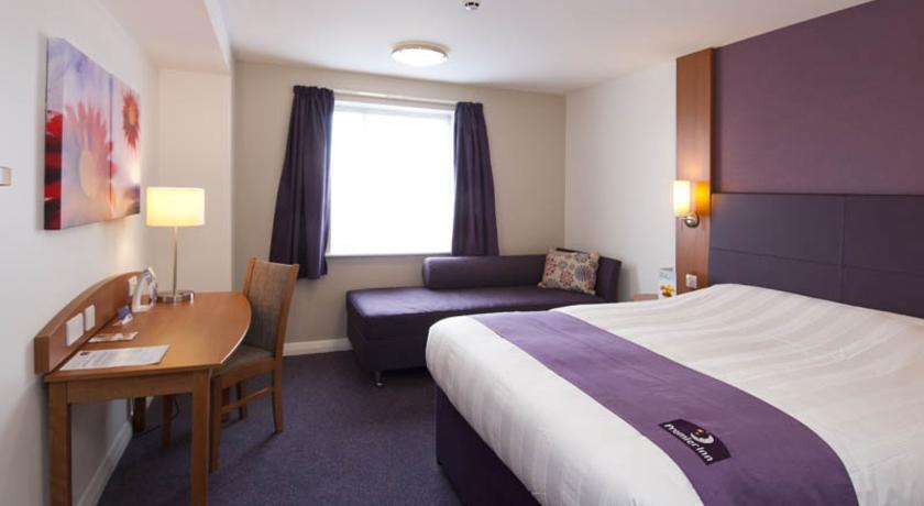 Premier Inn Merthyr Tydfil Luaran gambar